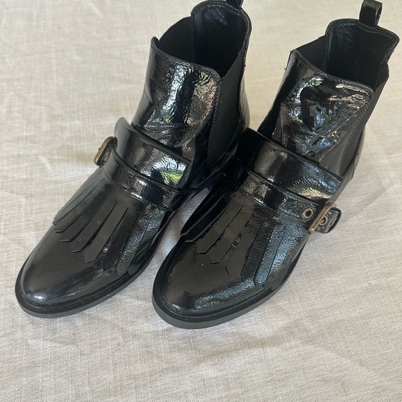 Marc Fisher Black Leather Footwear - Picture 6 of 6